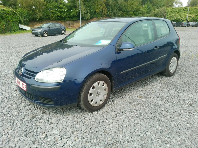 Volkswagen Golf 1.4 n°143