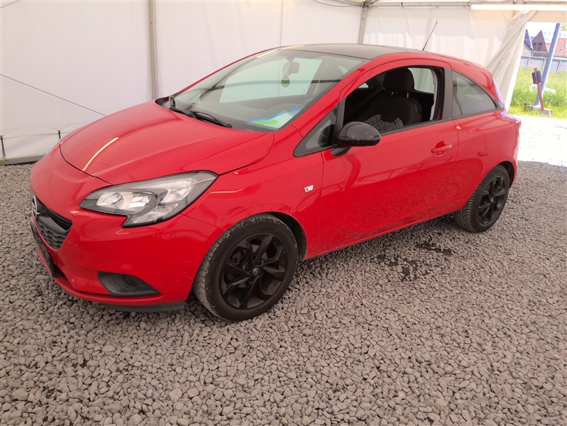 Opel Corsa 1.2i Black Edition N°120