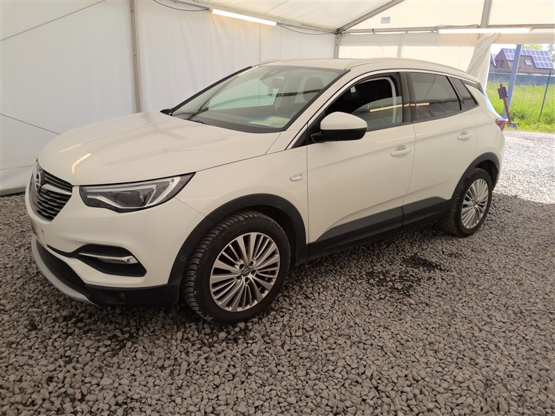 Opel Grandland X 1.6 CDTI BlueInjection Edition N°135