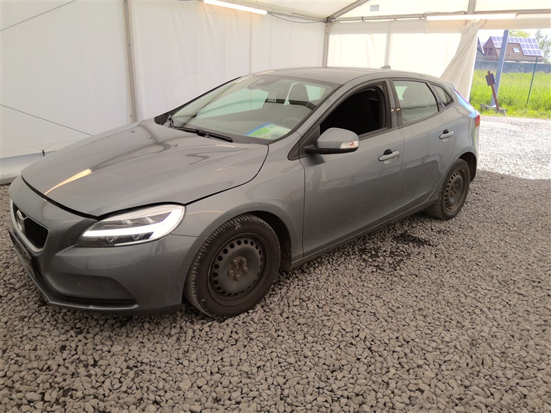 Volvo V40 2.0 D2 Edition AdBlue (EU6d-TEMP) N°119