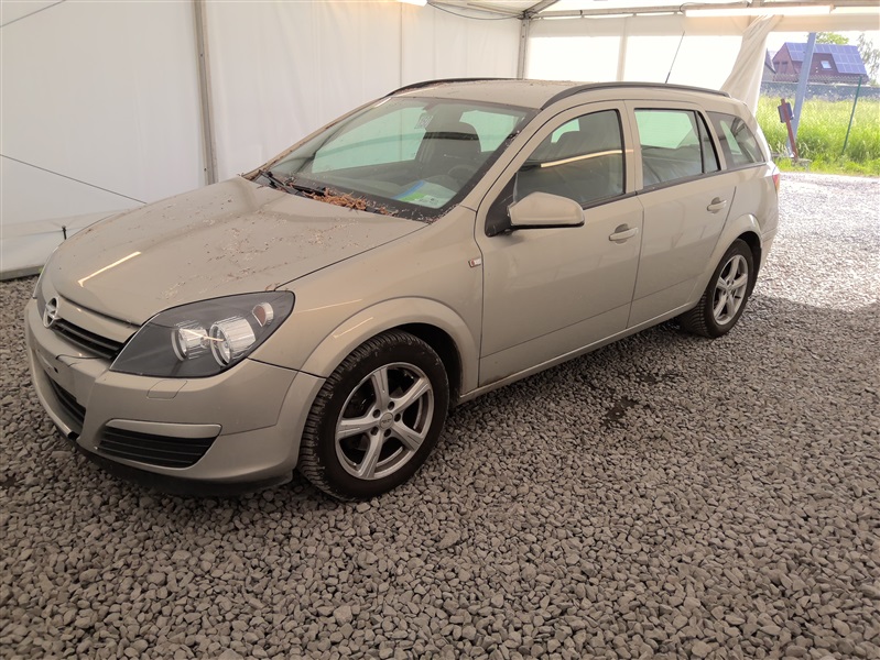 Opel Astra 1.7 DTL CDTi Enjoy N°150