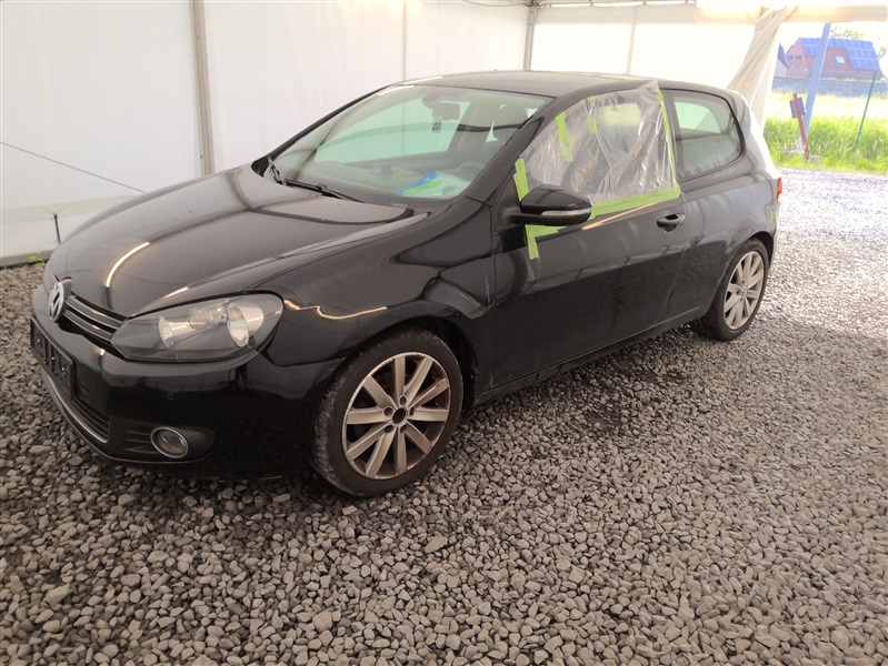 Volkswagen Golf 2.0 CR TDi Highline DPF N°201
