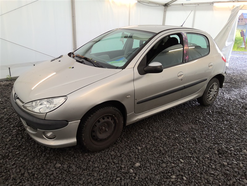 Peugeot 206 1.4i Urban N°222