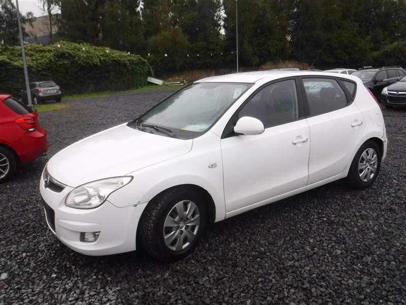 Hyundai i30 1.6 n°181