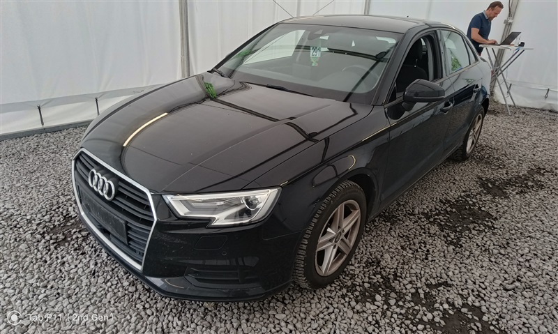 Audi A3 30 TFSI Design NAVI/FULL LED/JA16//EXPERTISE N°291