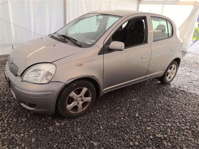 Toyota Yaris 1.3i VVT-i 16v Terra N°277