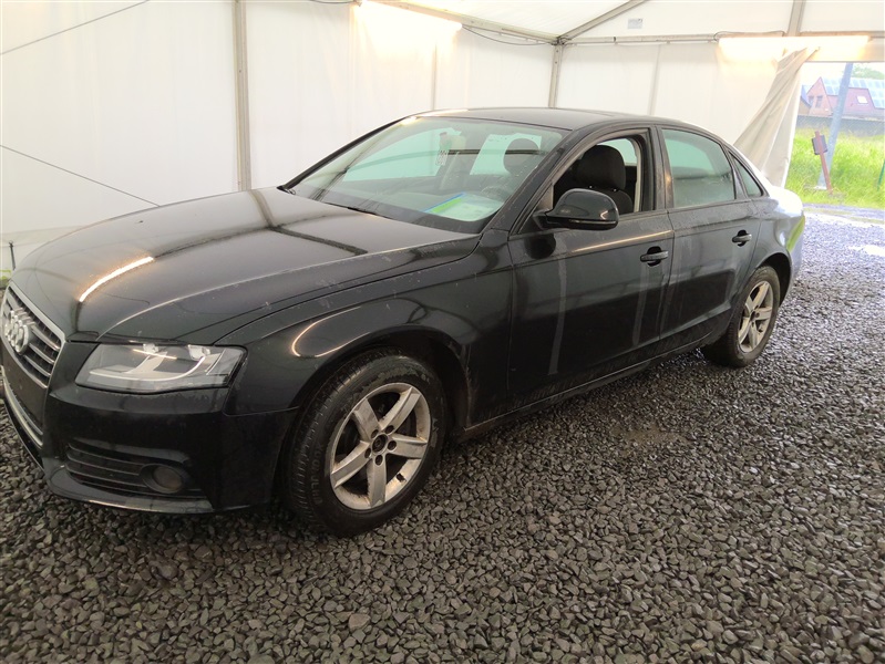 Audi A4 2.0 TDi DPF N°281