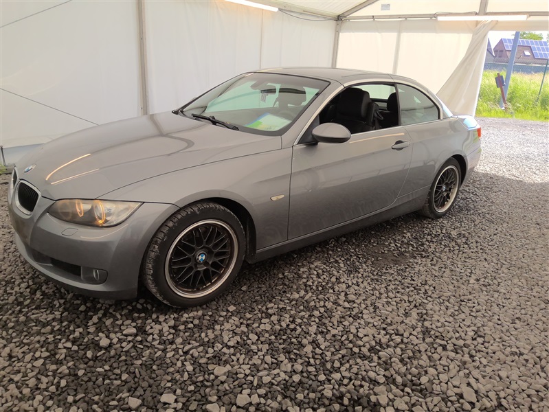 BMW 320 Cabriolet 320 d N°60