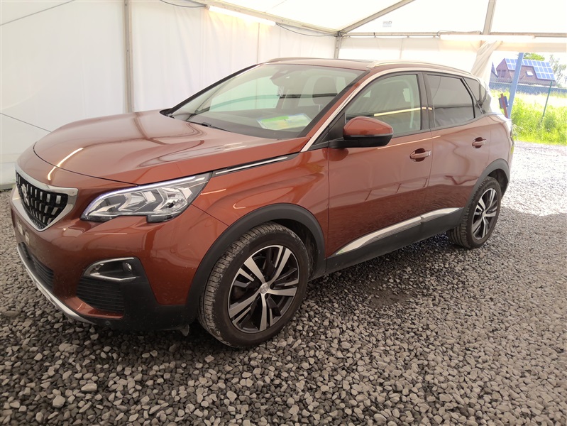 Peugeot 3008 1.2 PureTech Allure ° NAV ° CARPLAY ° CAM ° PDC AV-AR  N°61