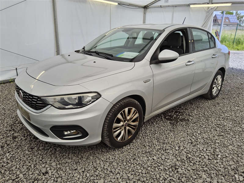 Fiat Tipo 1.4i Lounge N°30