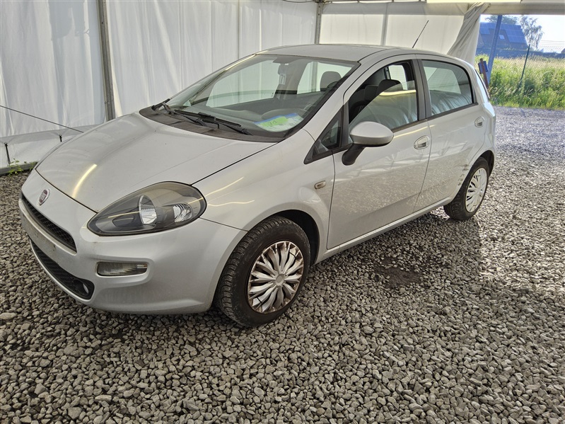 Fiat Punto 1.2i Pop N°71