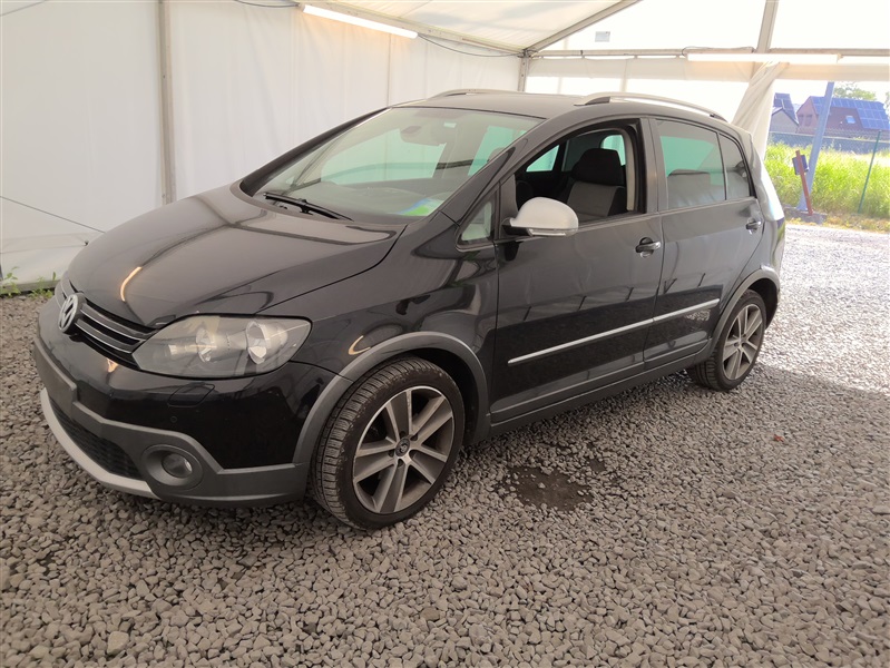 Volkswagen Golf Plus 1.6 CR TDi Trendline BMT DPF N°124