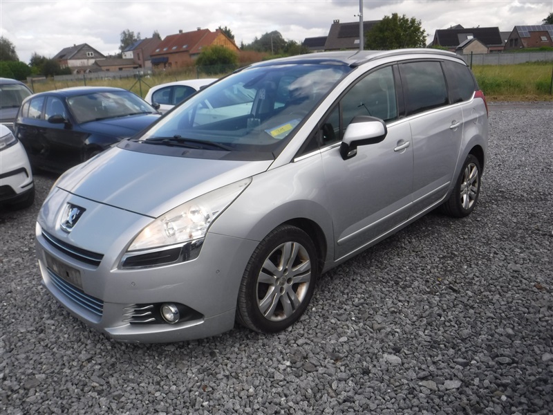 Peugeot 5008 1.6 HDi Active FAP n°219