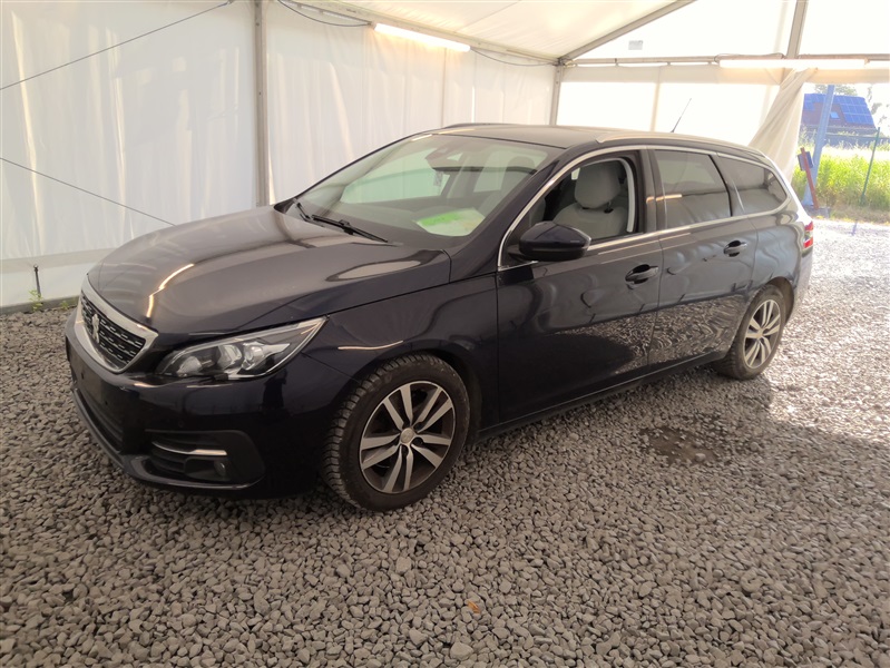 Peugeot 308 2.0 BlueHDi Allure Navi / Toit Pano / PDC av+ar N°154