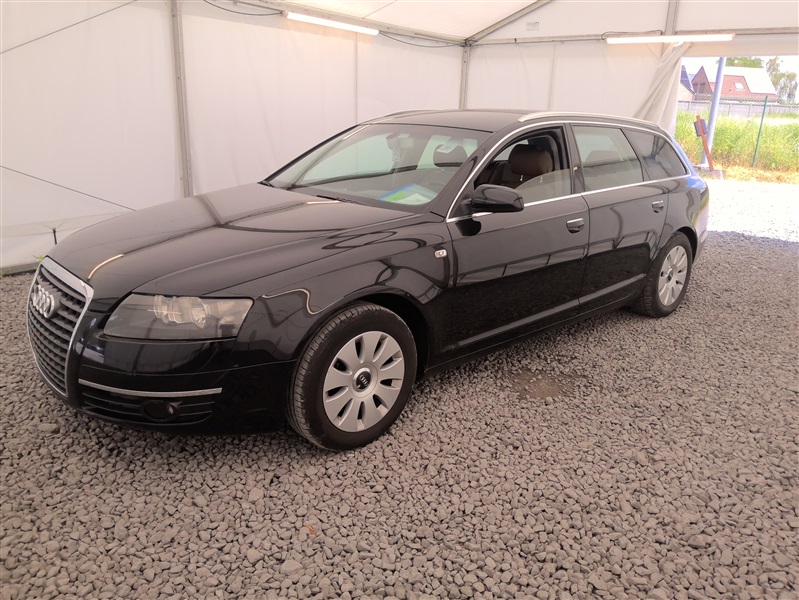 Audi A6 Avant 2.0 TDi 16v N°159