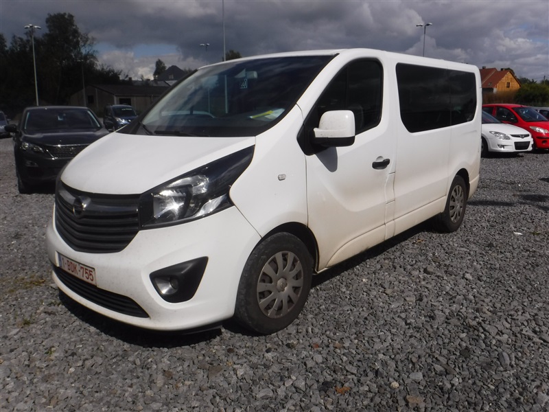Opel Vivaro 1.6 CDTi L1H1 8 PLACES n°220