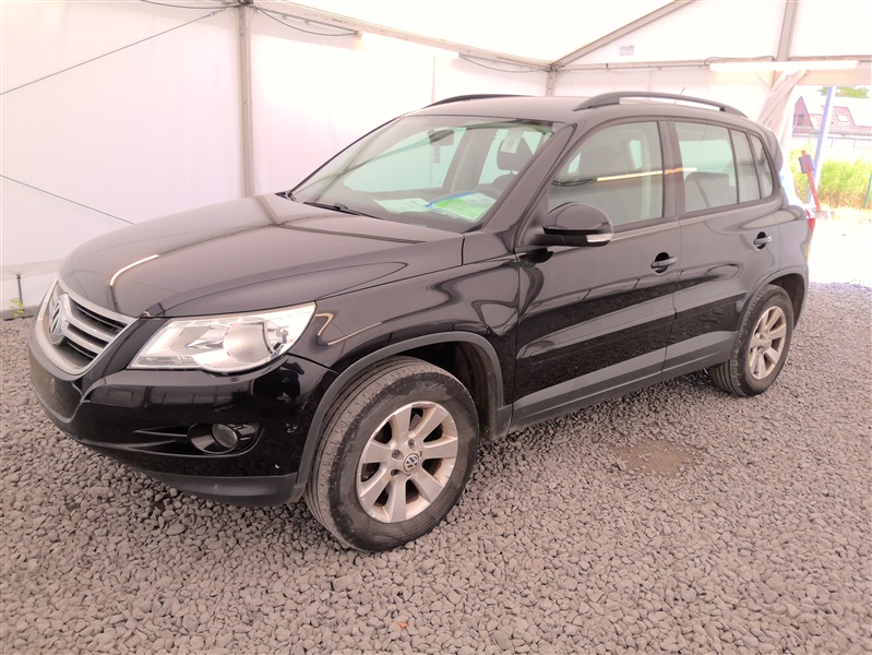 Volkswagen Tiguan 2.0 CR TDi 4Motion Trend & Fun DPF N°185
