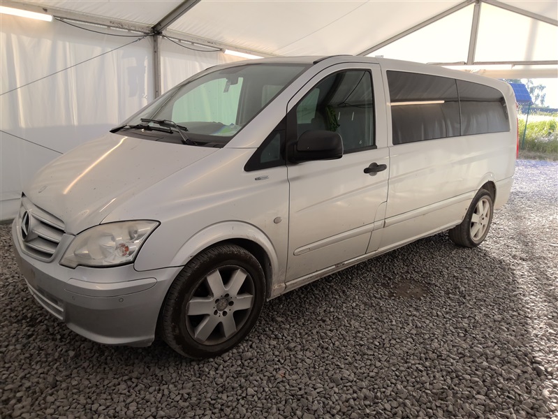 Mercedes-Benz Vito 3.0 CDI V6 Shuttle N°212