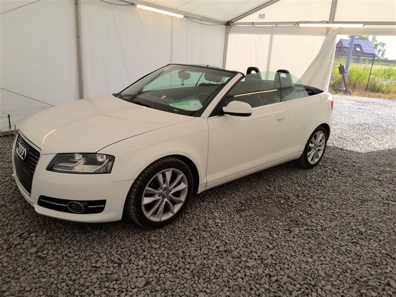 Audi A3 Cabriolet 1.6 TDi Attraction Start/Stop DPF N°232