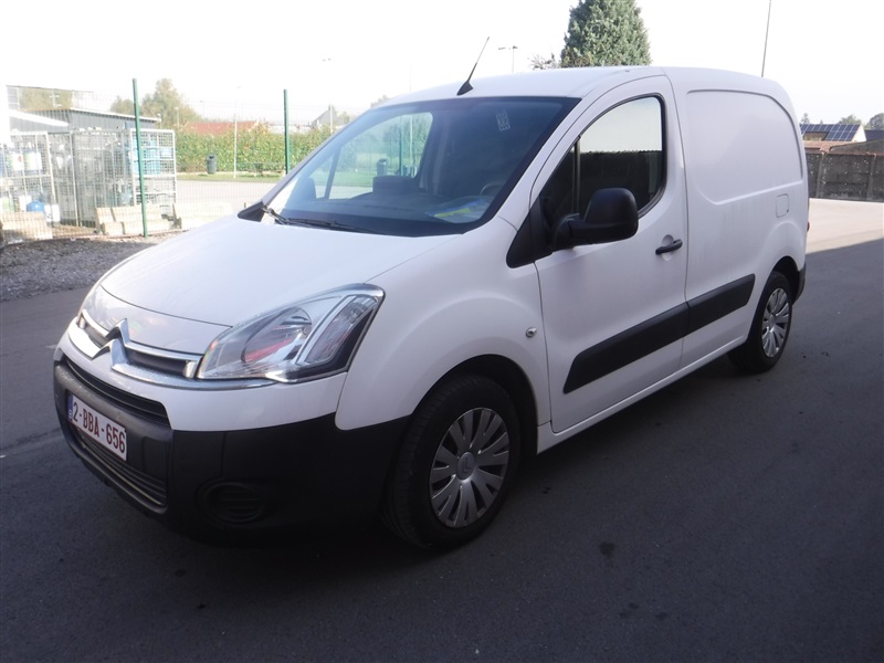 Citroen Berlingo 1.6 HDi L2H1 Confort 121 n°208