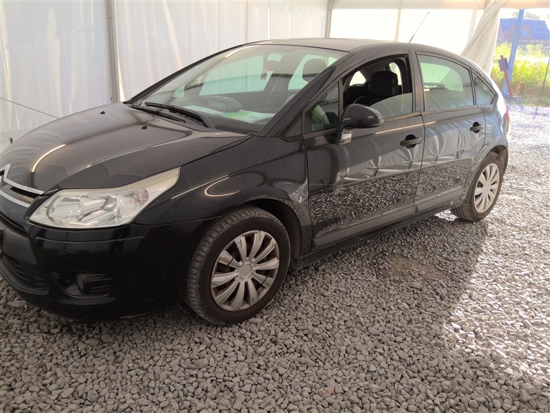 Citroen C4 1.4i N°06
