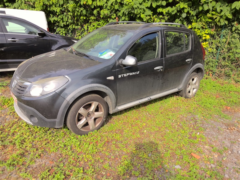 Dacia Sandero 1.5 dCi Stepway FAP N°71
