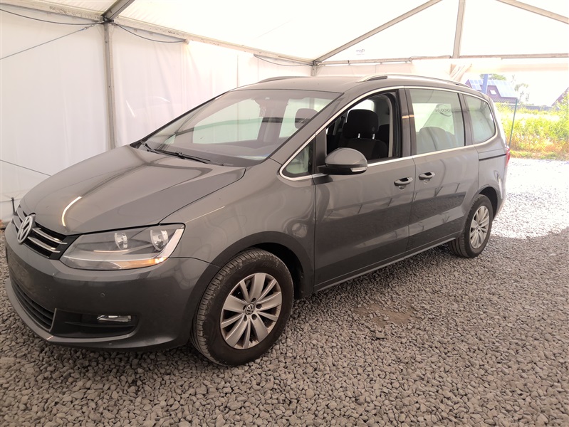 Volkswagen Sharan 2.0 CR TDi Comfortline BMT N°61