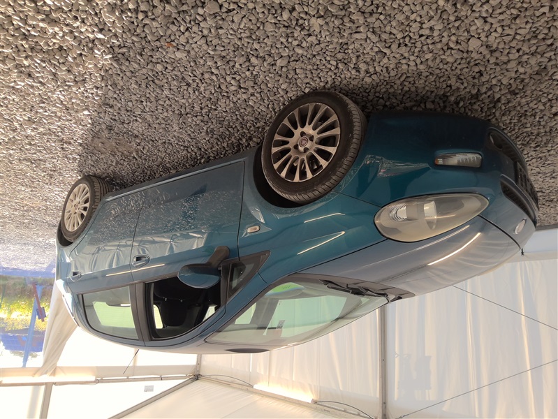 Fiat Punto 1.3 MultiJet N°111
