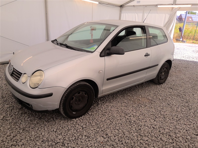 Volkswagen Polo 1.2i Base N°139