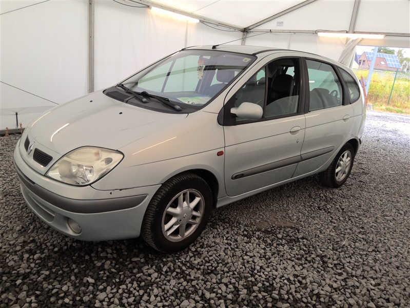 Renault Megane 1.9 dCi Expression Confort N°157