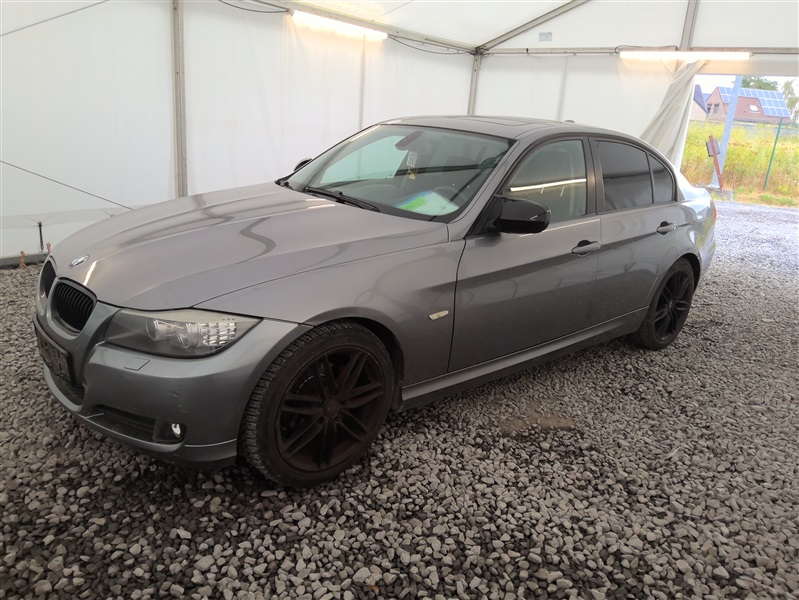 BMW 320 i N°160