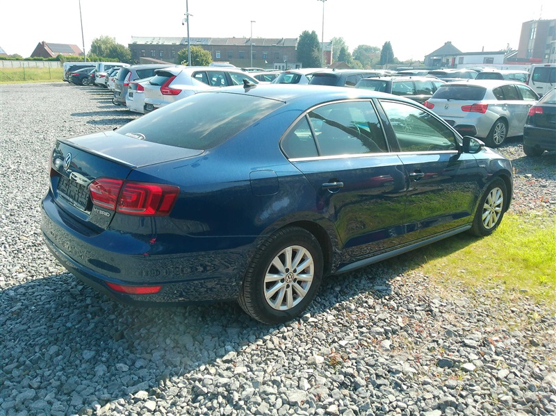 Volkswagen Jetta 1.4 TSI Hybrid Comfortline DSG n°277