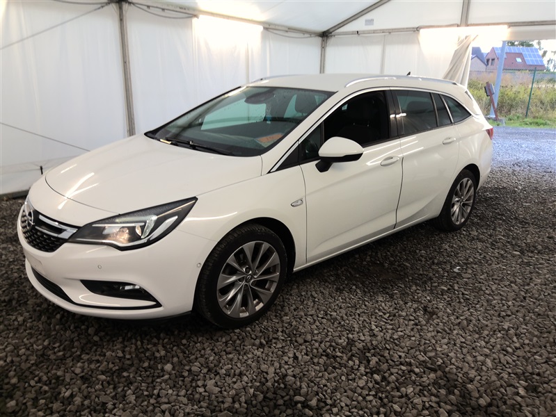 Opel Astra Sports Tourer 1.4CDTi Edition Start/Stop (EU6.2) N°296