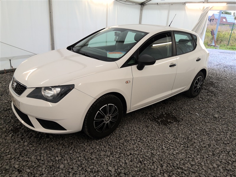 Seat Ibiza ST 1.2i Style N°08
