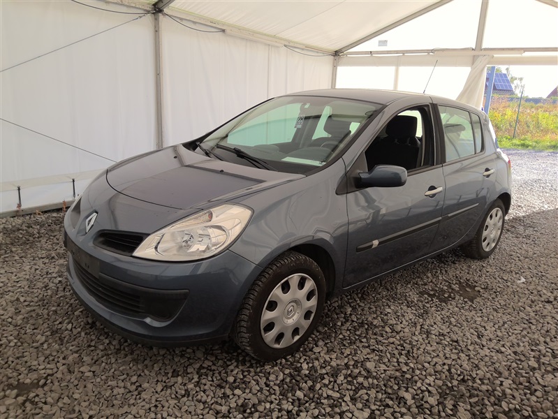 Renault Clio 1.2i 16v Expression N°28