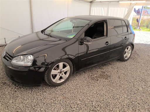 [VOL5B05546701] Volkswagen Golf 1.9 TDi Trendline N°148