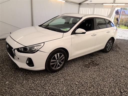 [HYUJJ00839001] Hyundai i30 SW 1.6 CRDi Sky N°127