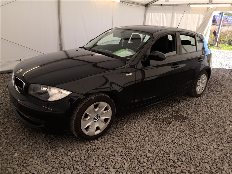 BMW 116 i N°122