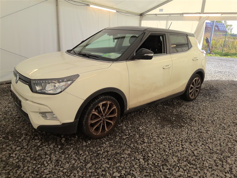SsangYong Tivoli 1.6 TDI *NAVI/CAMERA/CLIM* N°83