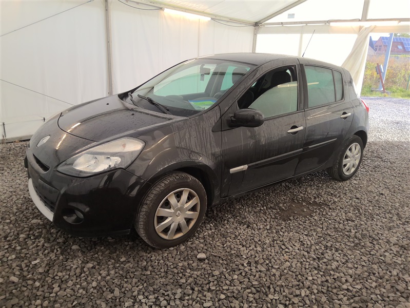 Renault Clio 1.5 dCi 5portes N°160