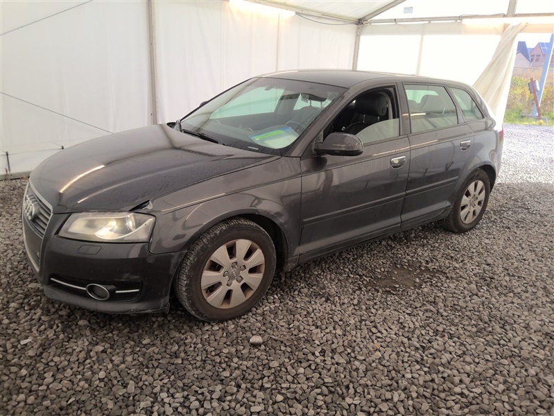 Audi A3 1.6 TDi Attraction Start/Stop DPF N°182