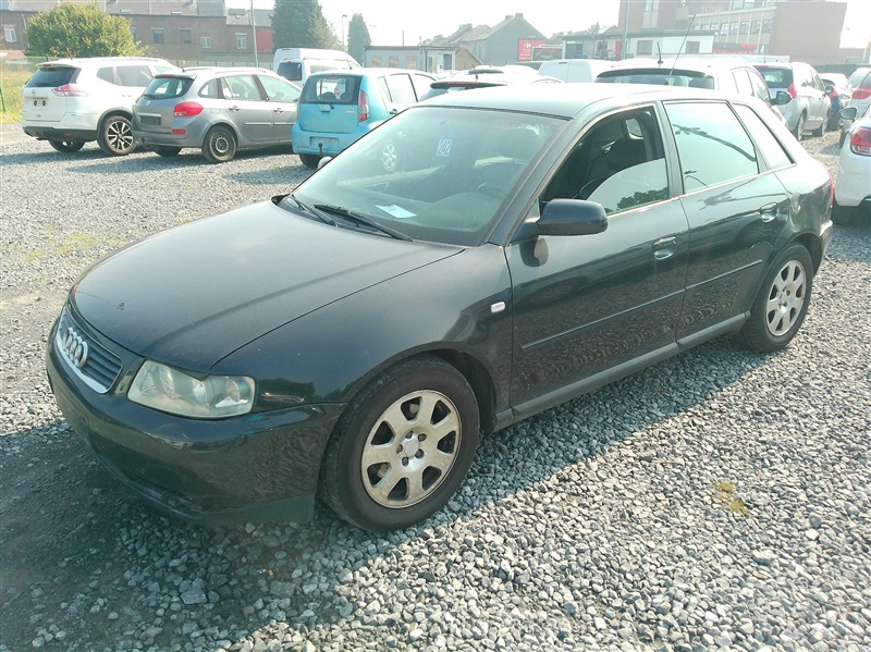 Audi A3 1.9 TDi Attraction n°242