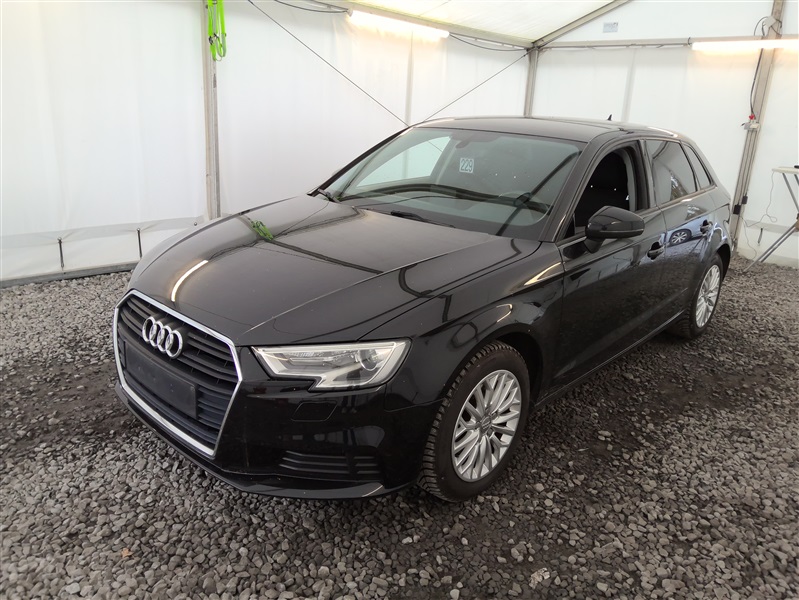 Audi A3 35 TFSI Advanced NAVI/FULL LED/JA17/PDC//EXPERTISE N°229