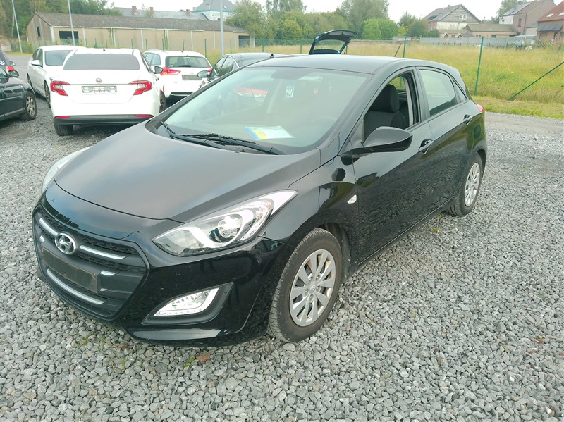 Hyundai i30 1.4i n°237
