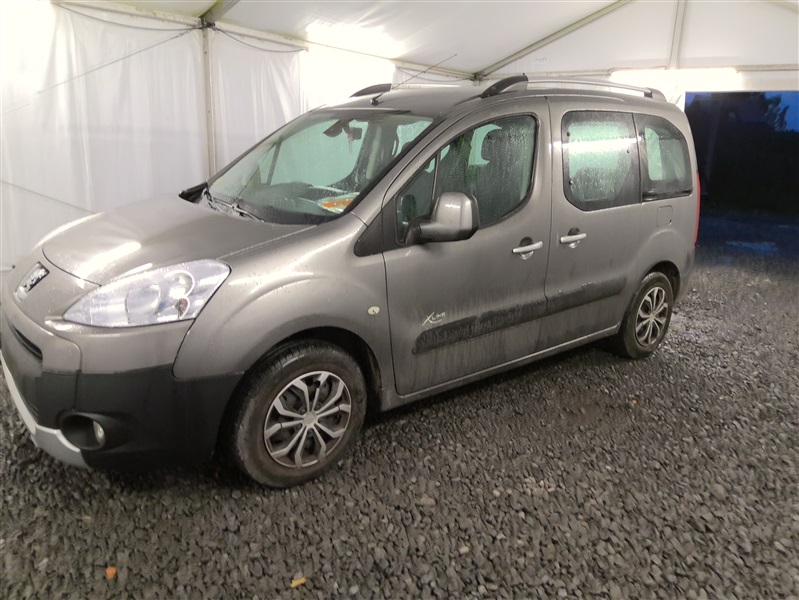 Peugeot Partner Tepee 1.6 HDi X-Line FAP N°17