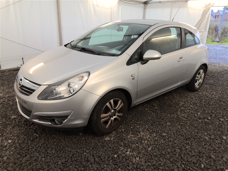 Opel Corsa 1.2i 3p N°25
