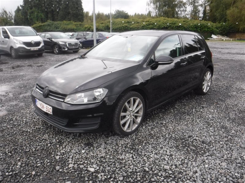 Volkswagen Golf 1.6 CR TDi Trendline n°27