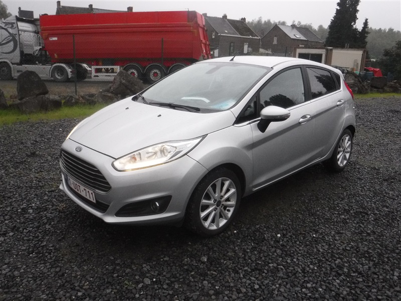 Ford Fiesta 1.5 TDCi Titanium n°13