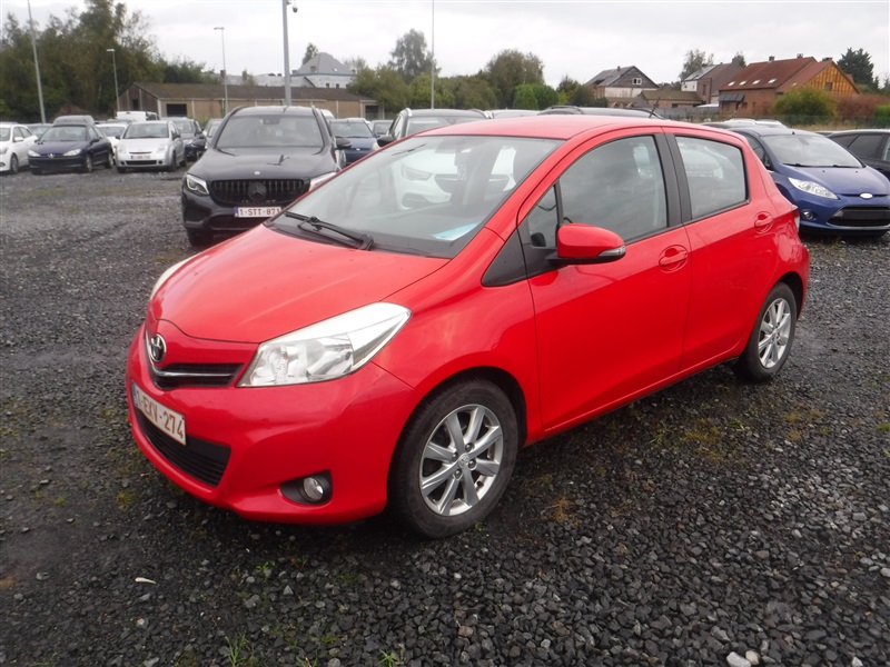 Toyota Yaris 1.33i VVT-i Dynamic n°36
