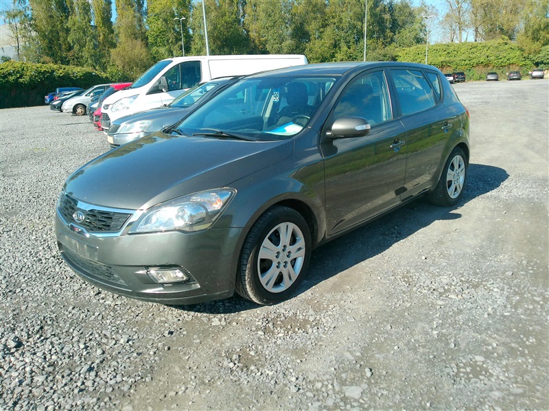 Kia Ceed / cee'd 1.6 CRDi EX ISG EcoDynamics DPF n°96